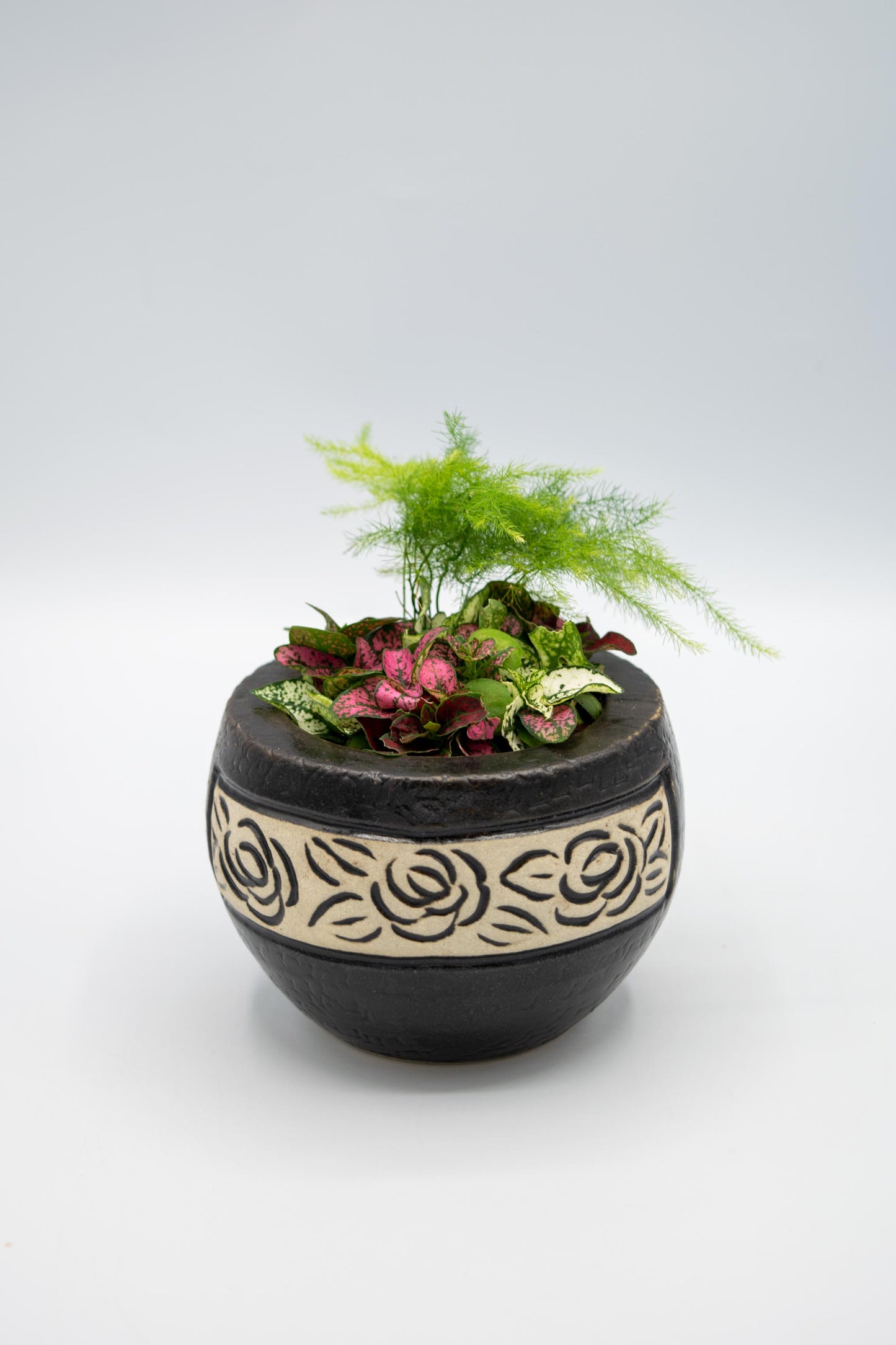 Round Rose Floral Planter