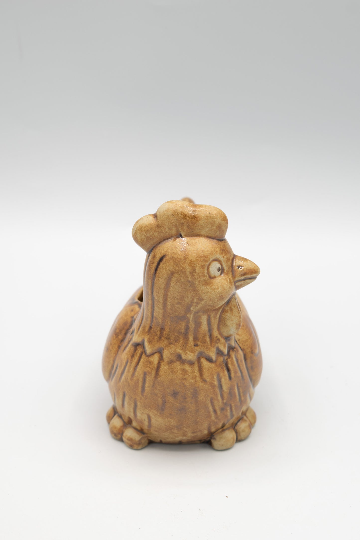 Chicken Left Facing Planter