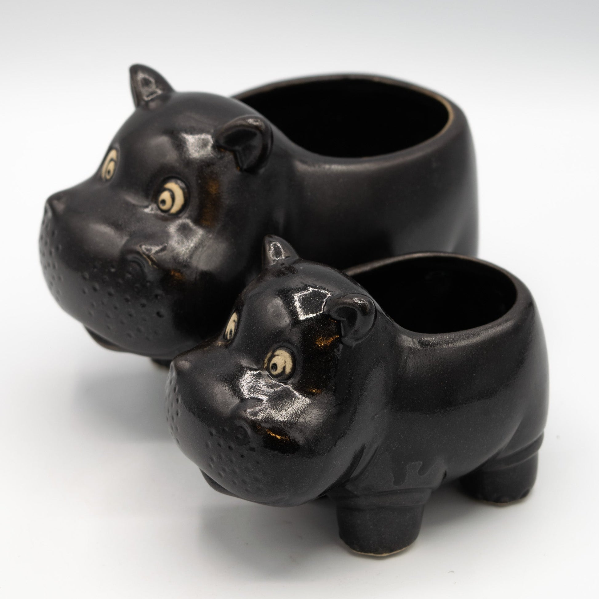 hippo planter pot Handcrafted Hippo Planters – Ideal Gifts for Plant & Animal Enthusiasts