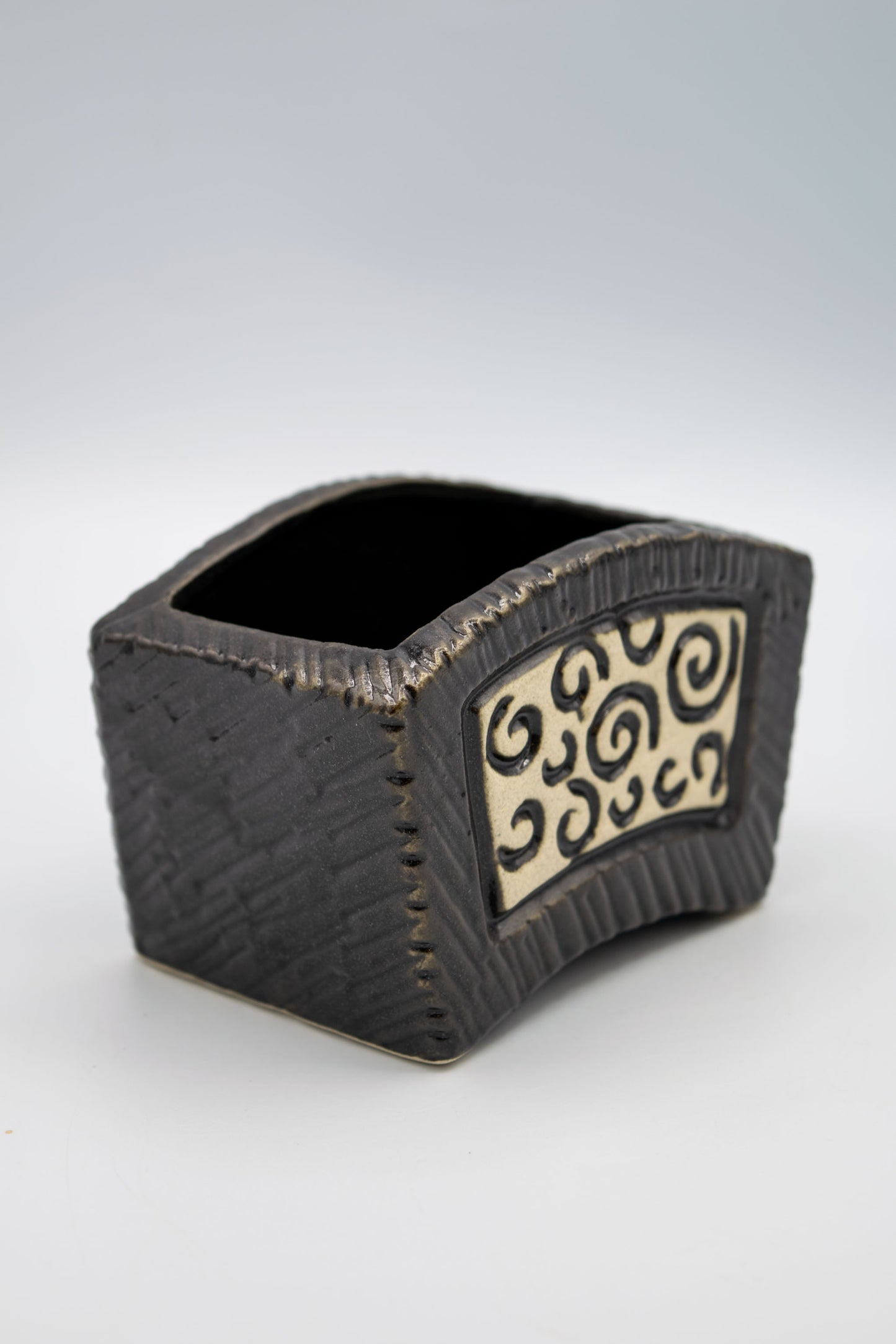 Ceramic Rectangle Swirl Mosaic Planter