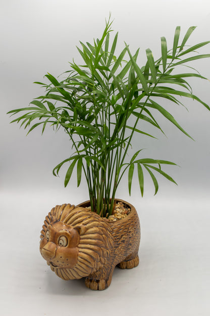 Lion Large Planter