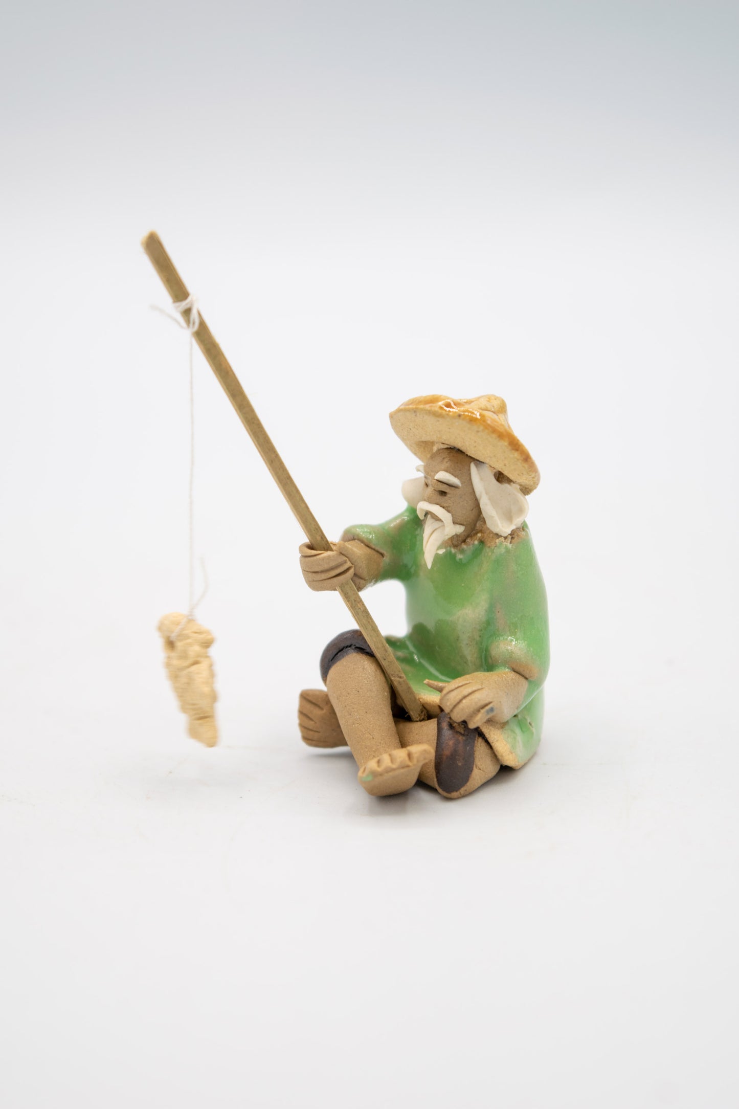 Mini Fisherman Figurine – Bonsai & Fairy Garden Decoration